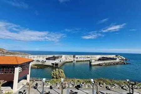Διαμέρισμα Piso El Triplex Con Magnificas Vistas Llanes