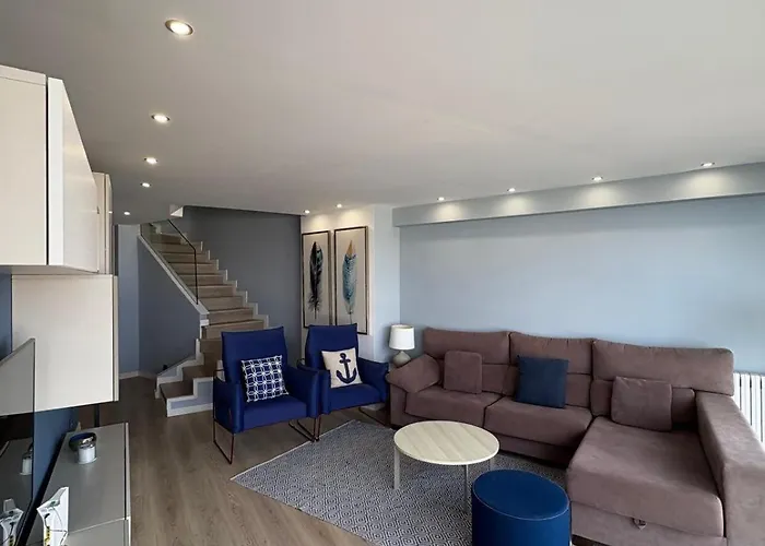 Piso Tríplex Con Increíbles Vistas, Selnatur